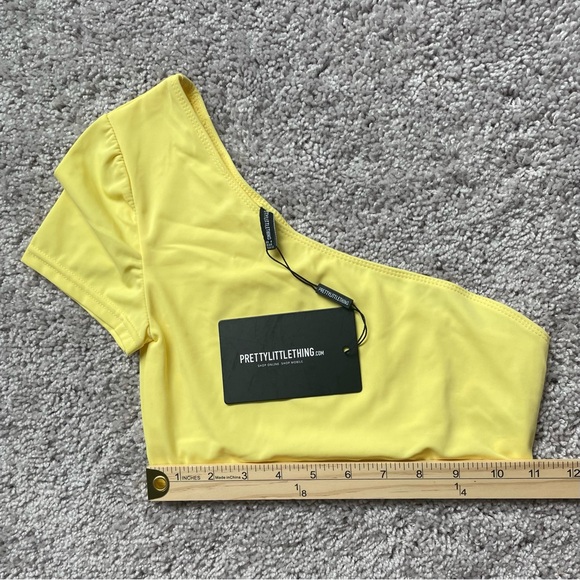 Pretty Little Thing Size 0 Lemon One Shoulder Sleeve Bikini Top Only NWT - Picture 4 of 7